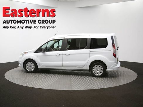 Used 2017 Ford Transit Connect XLT image 60