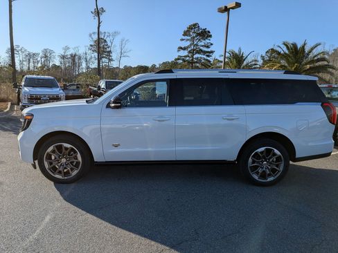 New 2026 Ford Expedition Max King Ranch image 7