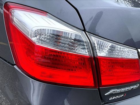 Used 2015 Honda Accord EX image 27