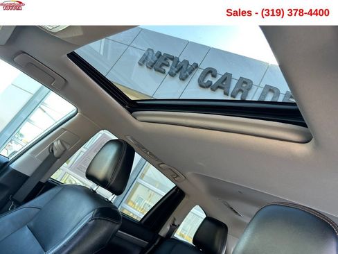 Used 2018 Toyota Highlander Limited w/ Protection Package #3 AWD/4WD image 18