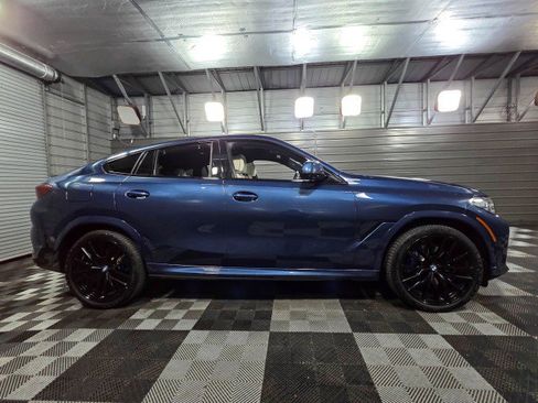 Used 2023 BMW X6 xDrive40i w/ Executive Package image 9
