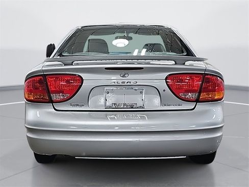 Used 2001 Oldsmobile Alero GL w/ Special Edition Pkg image 4