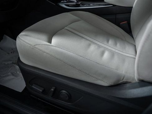 Used 2023 Hyundai Sonata SEL image 28