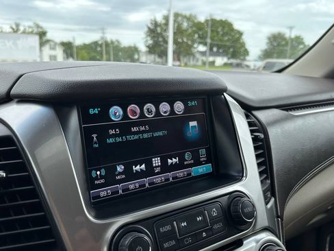 Used 2016 Chevrolet Suburban LTZ AWD/4WD image 36