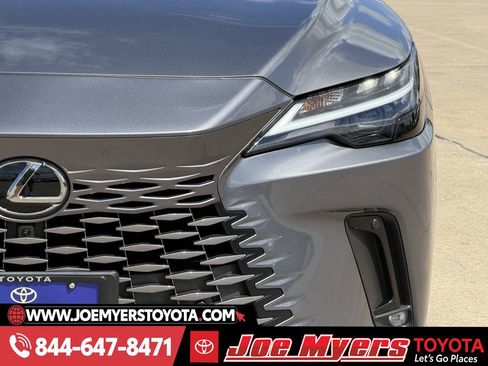 Used 2023 Lexus RX 350 Premium w/ Cold Area Package image 4