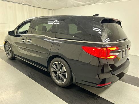 Used 2024 Honda Odyssey Elite image 7