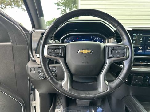 Used 2023 Chevrolet Silverado 1500 LTZ w/ LTZ Convenience Package II AWD/4WD image 20