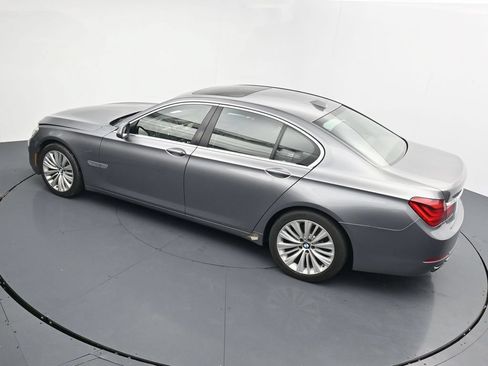 Used 2015 BMW 740i RWD image 27
