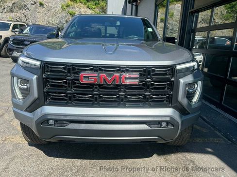 Used 2024 GMC Canyon Elevation w/ Convenience Package AWD/4WD image 6