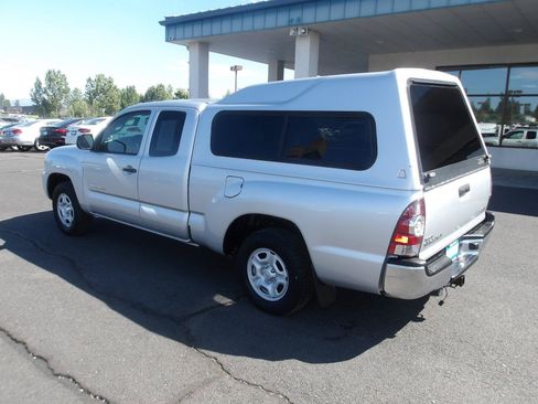 Used 2010 Toyota Tacoma 2WD Access Cab w/ SR5 Pkg #2 image 3