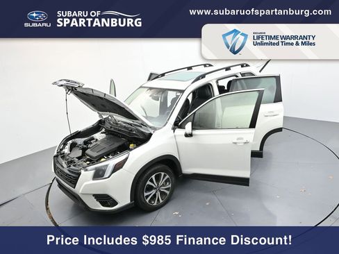 Used 2022 Subaru Forester Limited image 37