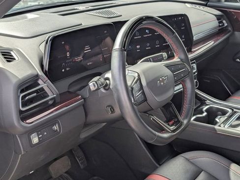 Certified 2024 Chevrolet Traverse RS image 6