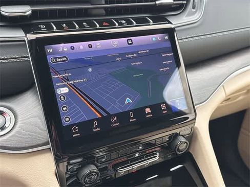 New 2025 Jeep Grand Cherokee L Limited image 31