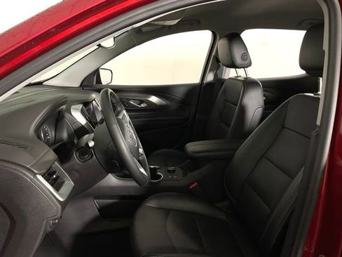 Used 2024 GMC Terrain SLT AWD/4WD image 30