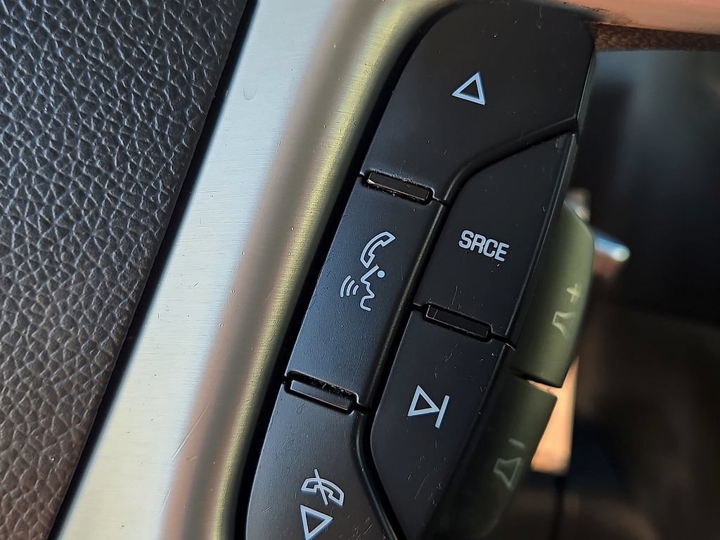 Used 2014 Cadillac Escalade Luxury RWD image 25