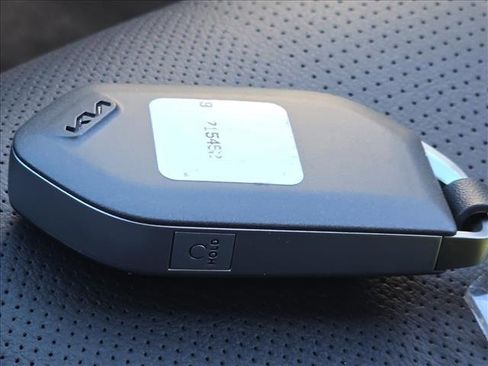 New 2025 Kia Telluride EX image 18