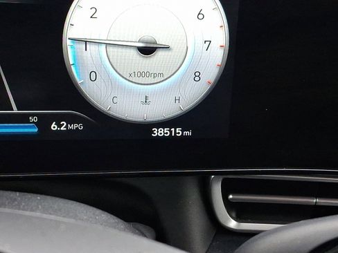 Certified 2023 Hyundai Elantra SEL w/ Convenience Package image 20