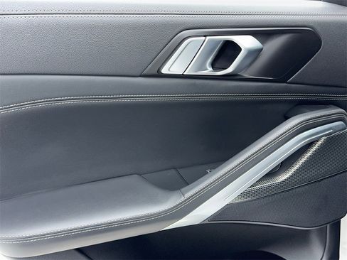 Used 2023 BMW X6 xDrive40i image 45