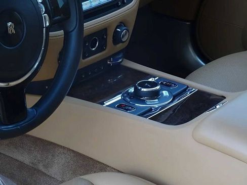 Certified 2017 Rolls-Royce Wraith image 11