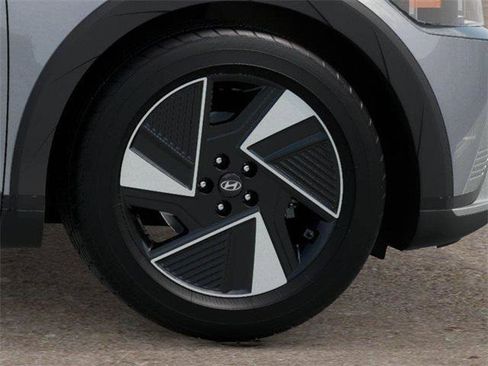 New 2026 Hyundai Ioniq 5 SEL AWD/4WD image 8