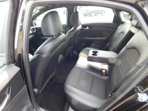 Used 2020 Kia Forte GT-Line FWD image 12
