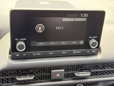 Used 2025 Honda HR-V LX image 21