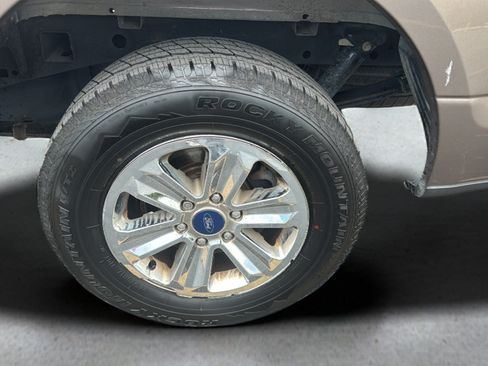 Used 2018 Ford F150 XLT RWD image 19
