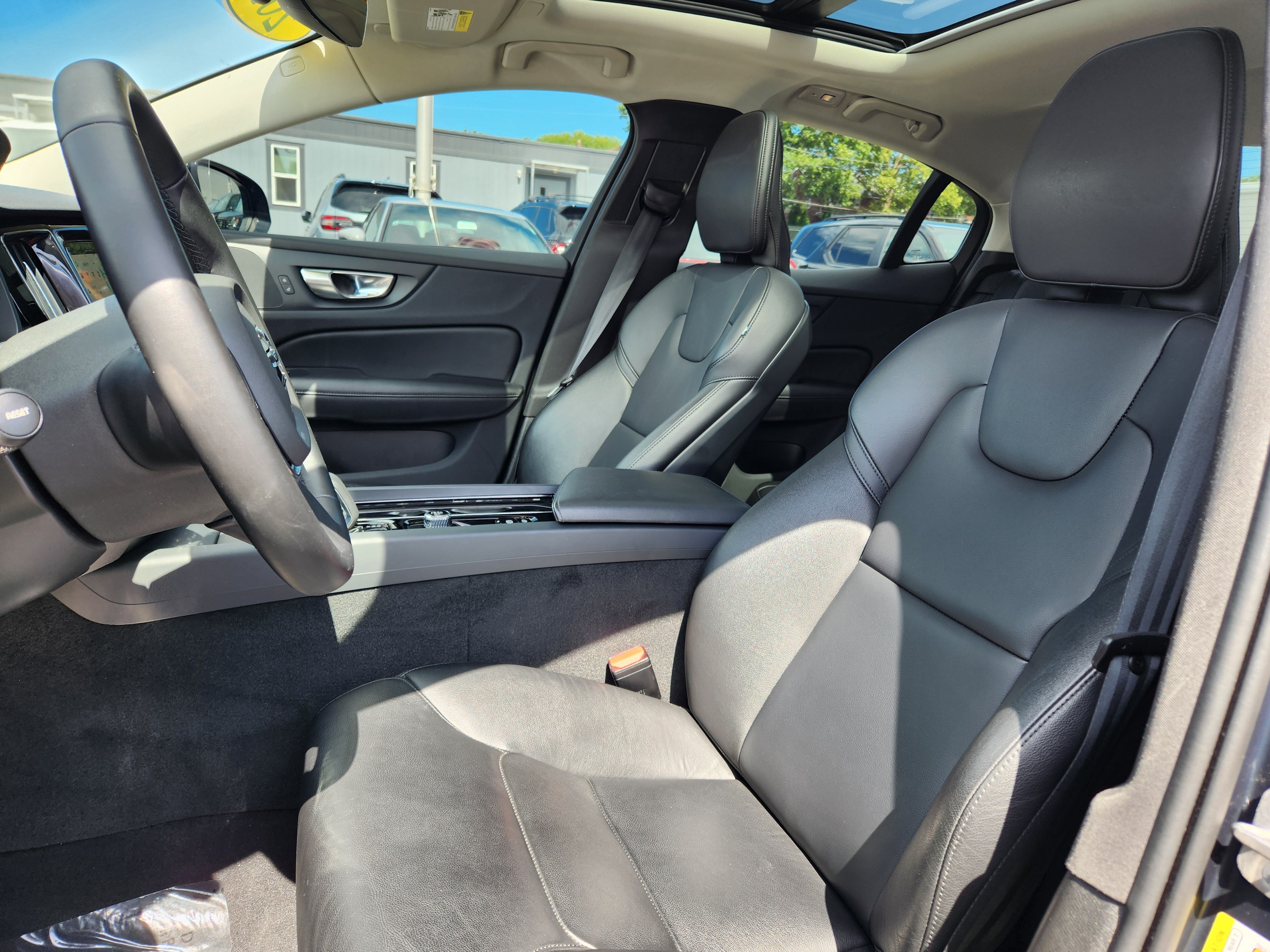 Used 2024 Volvo S60 B5 Core AWD/4WD image 10