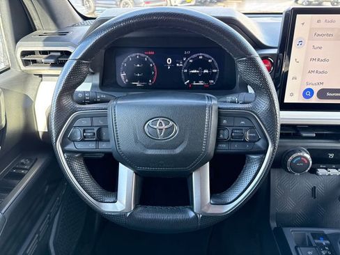 Used 2024 Toyota Tacoma TRD Off-Road AWD/4WD image 19