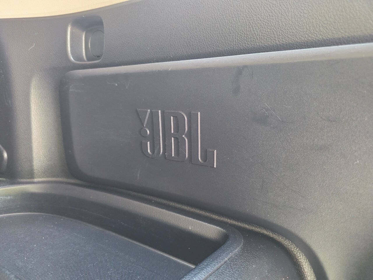 Used 2018 Toyota 4Runner Limited AWD/4WD image 42