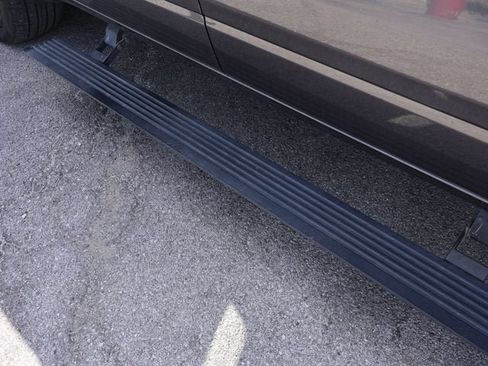 Used 2022 RAM 1500 Limited AWD/4WD image 17