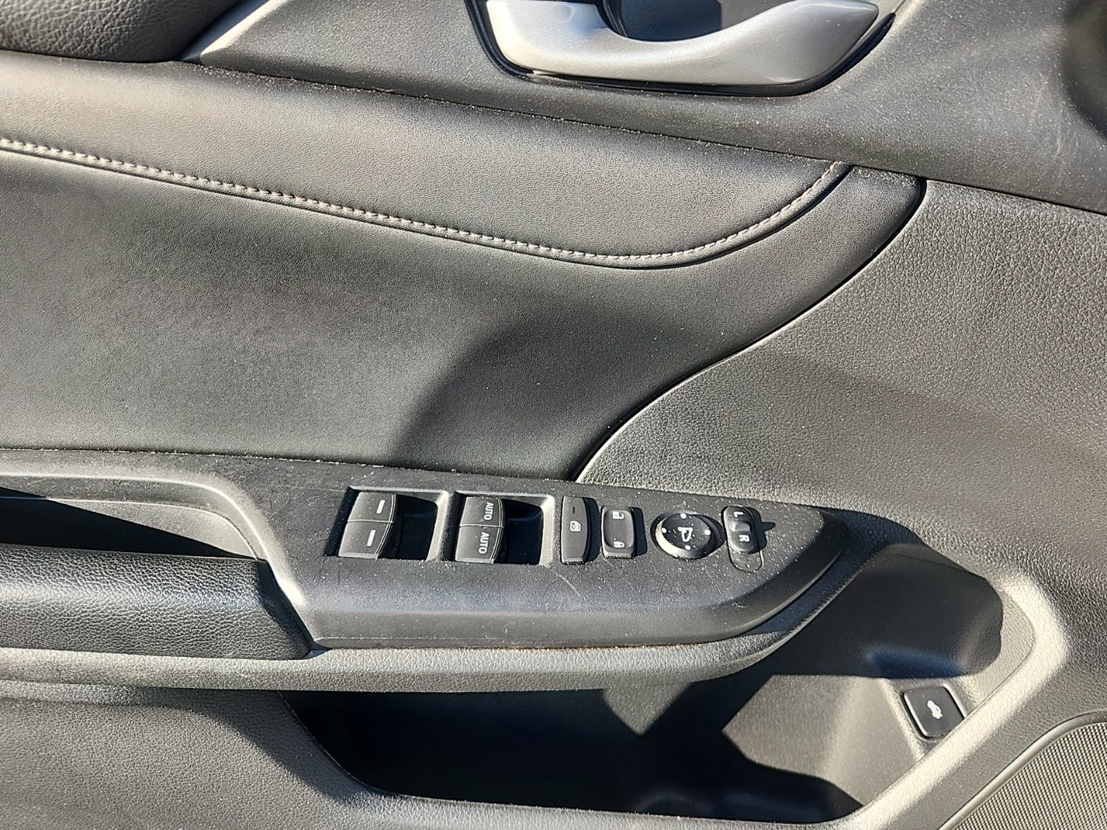 Used 2022 Honda Insight Touring image 15