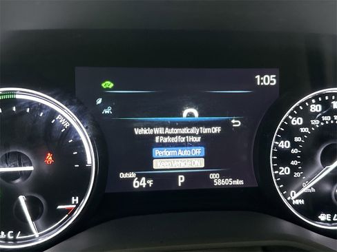 Used 2023 Toyota Sienna Platinum image 39