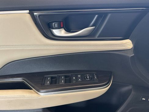 Used 2020 Honda Clarity Plug-In Hybrid image 11