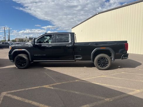 Used 2023 GMC Sierra 3500 Denali w/ Denali Black Diamond Edition image 5