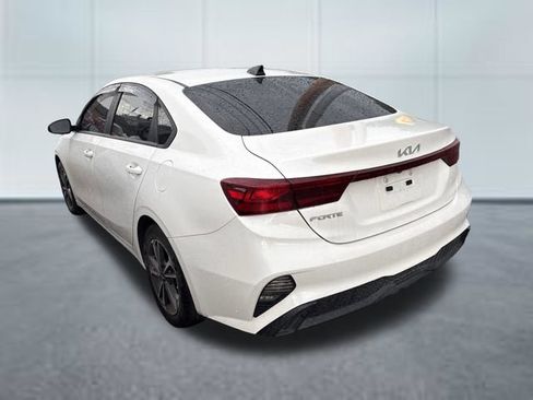 Used 2024 Kia Forte LXS FWD image 2