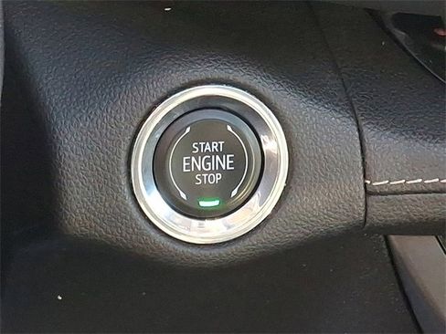 Used 2023 Buick Envision Essence w/ Sport Touring Package image 23