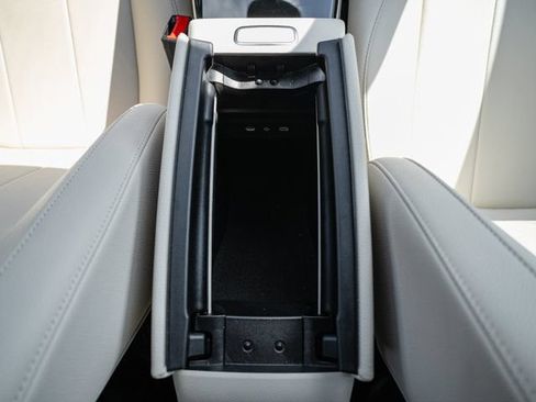 Certified 2025 Mercedes-Benz CLA 250 image 25