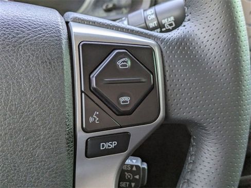 Used 2016 Toyota 4Runner SR5 Premium image 30