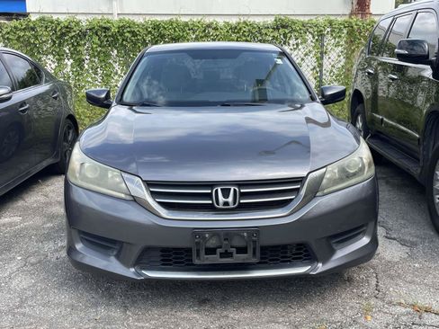 Used 2013 Honda Accord LX image 4