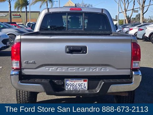 Used 2016 Toyota Tacoma SR5 image 10