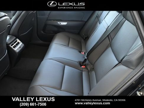 New 2026 Lexus ES 350e FWD image 17