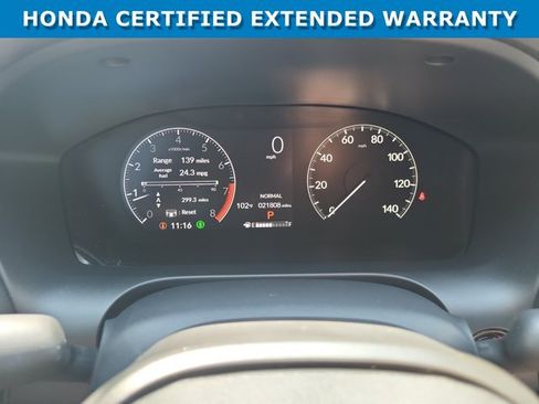 Certified 2025 Honda HR-V LX image 31
