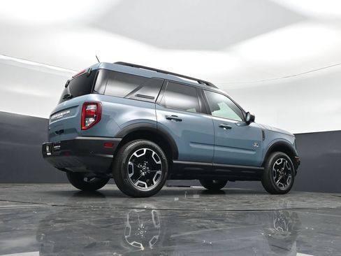 Certified 2023 Ford Bronco Sport Outer Banks w/ Tech Package AWD/4WD image 49