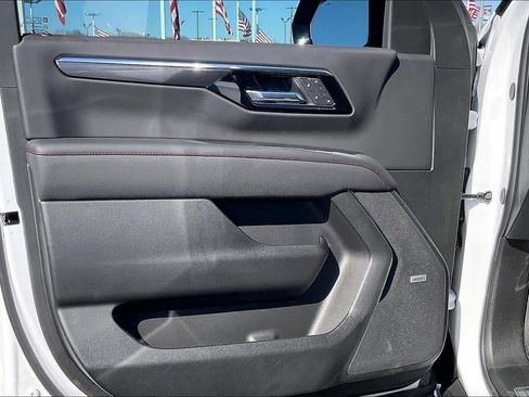 New 2026 Chevrolet Suburban RST w/ RST Capability Package image 21