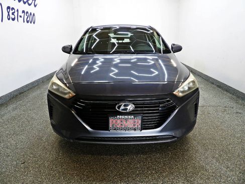 Used 2018 Hyundai Ioniq Blue FWD image 3