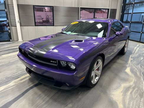 Used 2010 Dodge Challenger SRT8 w/ SRT Option Group II image 4