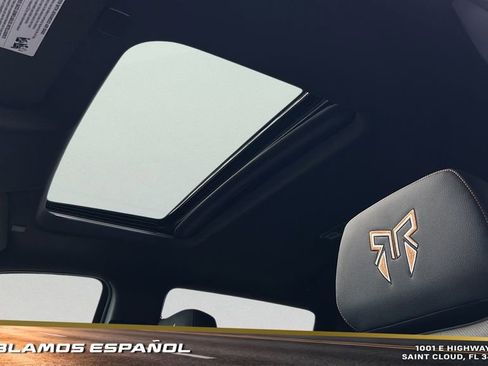 New 2025 GMC Sierra 1500 AT4 w/ AT4 Premium Package image 13