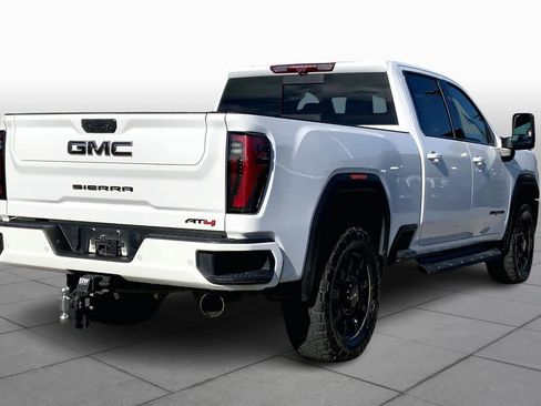 Used 2024 GMC Sierra 2500 AT4 w/ Technology Package image 13