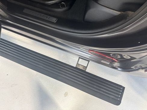 Used 2023 RAM 1500 Limited w/ Body Color Bumper Group AWD/4WD image 14